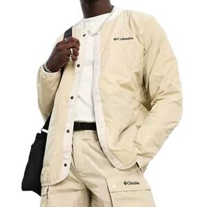 Columbia Men's Doverwood Crinkle Fabric Quilted Insulated Jacket, Size L​​​​​​​